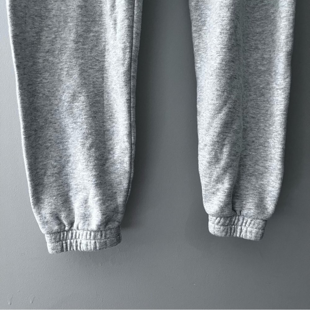 Aritzia TNA Cozy Fleece Draw String Joggers Women’s Size Medium - Picture 4 of 9